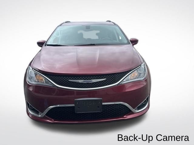Used 2018 Chrysler Pacifica - photo 9