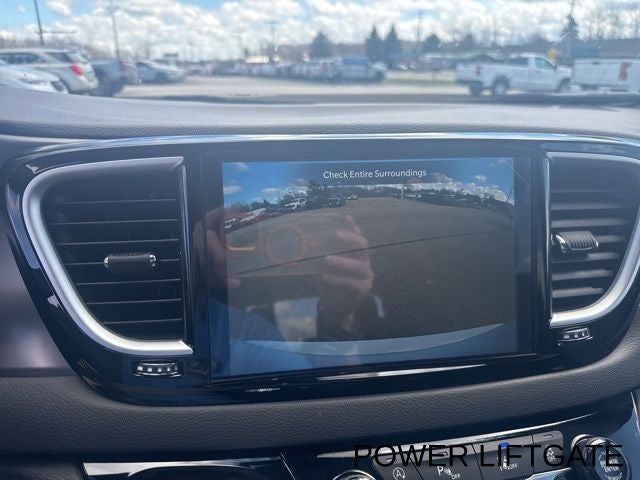 Used 2026 Chrysler Pacifica - photo 13