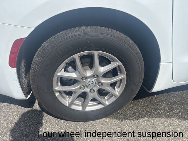 Used 2026 Chrysler Pacifica - photo 31