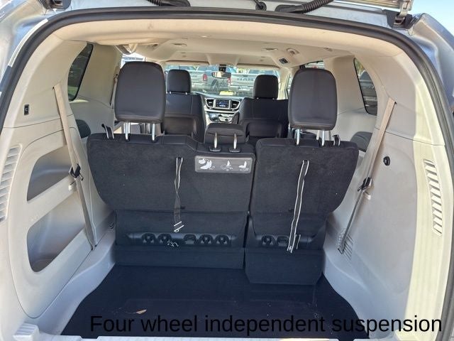 Used 2018 Chrysler Pacifica - photo 30