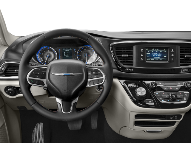 Used 2018 Chrysler Pacifica - photo 7