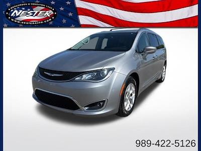 2018 Chrysler Pacifica FWD Minivan for sale #10950A - photo 1