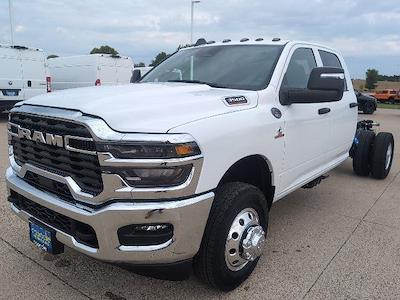 New 2026 Ram 3500 Tradesman Crew Cab 4x4 60 CA Cab Chassis for sale #432320 - photo 1