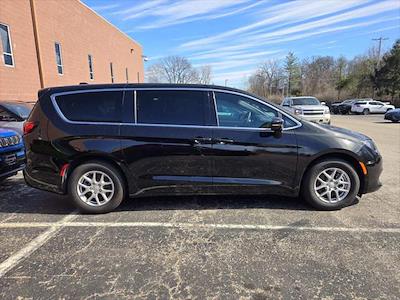 Used 2026 Chrysler Voyager - photo 1