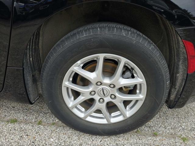 Used 2025 Chrysler Pacifica - photo 6