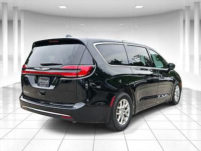 2025 Chrysler Pacifica FWD Minivan for sale #P1167 - photo 2