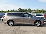 2017 Chrysler Pacifica FWD Minivan for sale #P1218 - photo 2