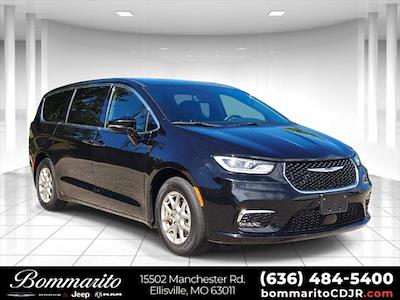 2025 Chrysler Pacifica FWD Minivan for sale #P1246 - photo 1