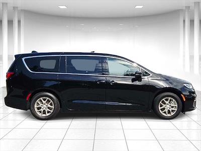 2025 Chrysler Pacifica FWD Minivan for sale #P1246 - photo 2