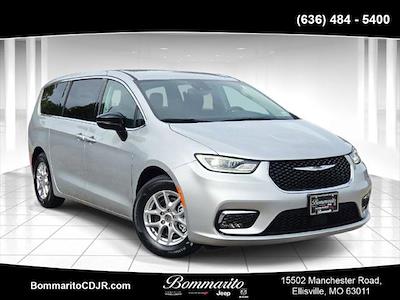 2024 Chrysler Pacifica FWD Minivan for sale #P1251 - photo 1