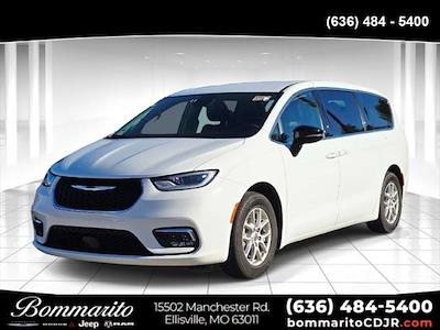 2024 Chrysler Pacifica FWD Minivan for sale #P1252 - photo 1
