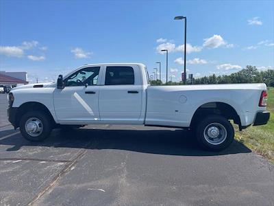 New 2024 Ram 3500 Tradesman Crew Cab 4x4 DRW Pickup for sale #328076 - photo 2