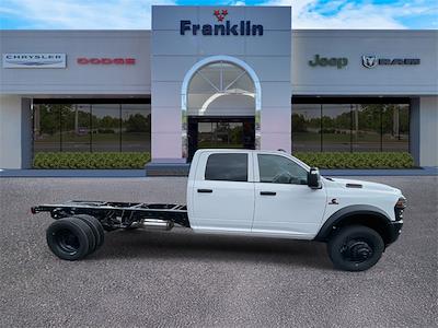 New 2026 Ram 5500 Tradesman Crew Cab 4WD 84 CA Cab Chassis for sale #F205709 - photo 2