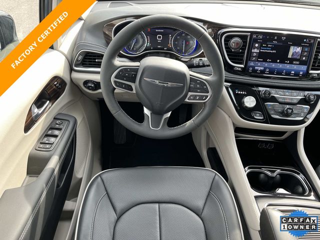 Used 2024 Chrysler Pacifica - photo 16