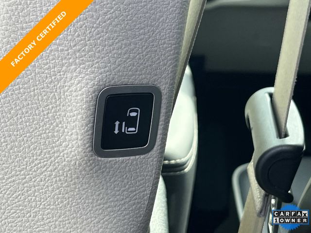Used 2024 Chrysler Pacifica - photo 22