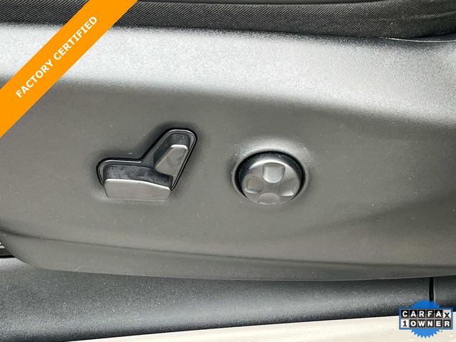 Used 2024 Chrysler Pacifica - photo 30