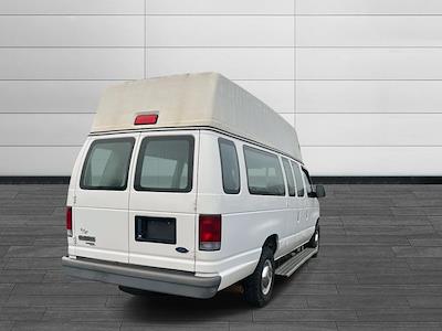 Used 2006 Ford E-350 - photo 1
