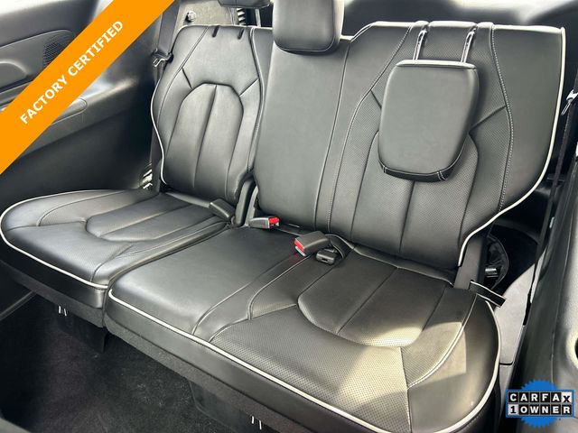 Used 2025 Chrysler Pacifica - photo 21