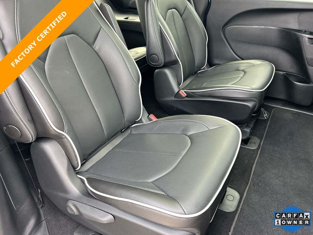 Used 2025 Chrysler Pacifica - photo 22