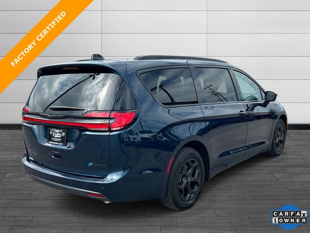 Used 2025 Chrysler Pacifica - photo 6