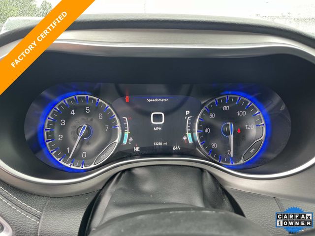Used 2023 Chrysler Pacifica - photo 35