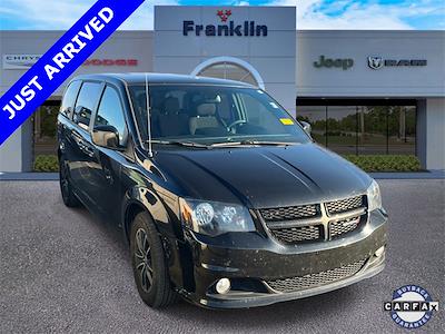 Used 2018 Dodge Grand Caravan SE Minivan for sale #R152307A - photo 1