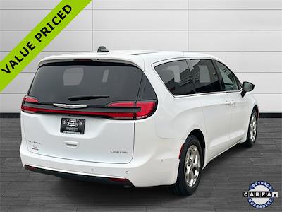 Used 2024 Chrysler Pacifica Limited Minivan for sale #R152311A - photo 2