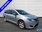 2017 Chrysler Pacifica FWD Minivan for sale #R237395A - photo 2