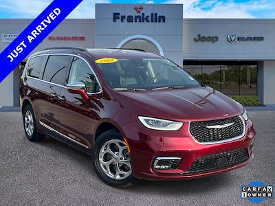 Used 2022 Chrysler Pacifica - photo 1