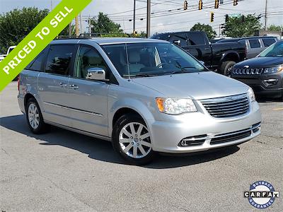 2011 Chrysler Town and Country FWD Minivan for sale #R587620A - photo 1