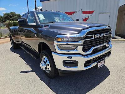 New 2025 Ram 3500 Tradesman Crew Cab 4x4 DRW Pickup for sale #A25388 - photo 1