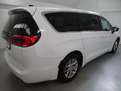 2025 Chrysler Pacifica FWD Minivan for sale #11534P - photo 2
