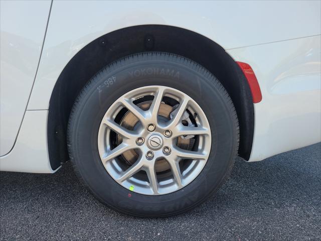Used 2026 Chrysler Pacifica - photo 10