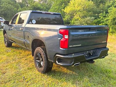 2019 Chevrolet Silverado 1500 Crew Cab 4x4 Pickup for sale #14899A - photo 2