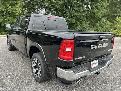 2025 Ram 1500 Crew Cab 4x4, Pickup for sale #553499 - photo 2