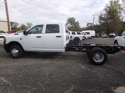 2024 Ram 3500 Crew Cab DRW 4x4, Cab Chassis for sale #16494 - photo 2