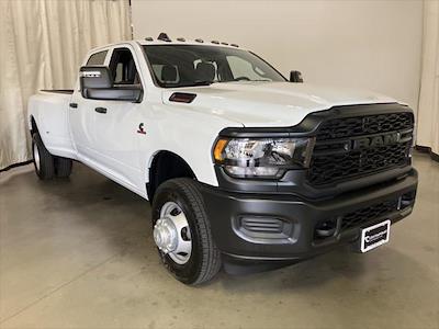 2024 Ram 3500 Crew Cab DRW 4x4, Pickup for sale #29R265 - photo 1