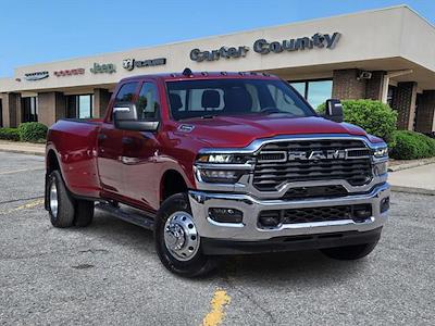 New 2026 Ram 3500 Tradesman Crew Cab 4x4 DRW Pickup for sale #18740 - photo 1
