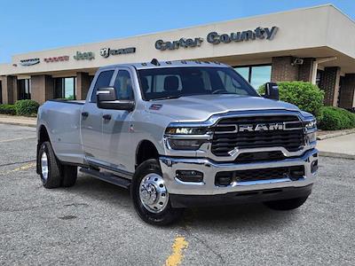 New 2026 Ram 3500 Tradesman Crew Cab 4x4 DRW Pickup for sale #18744 - photo 1