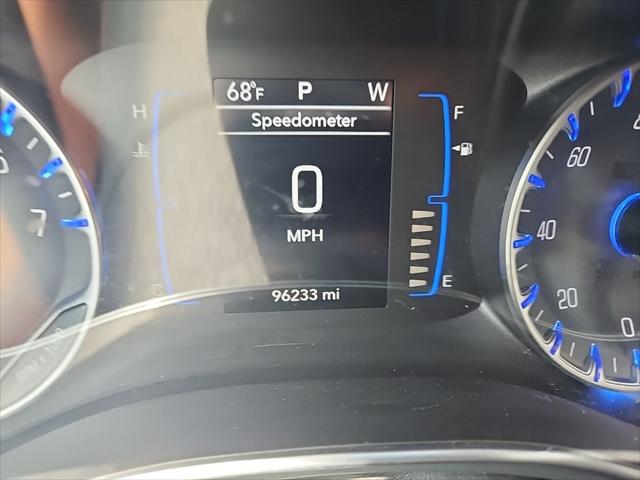 Used 2018 Chrysler Pacifica - photo 10