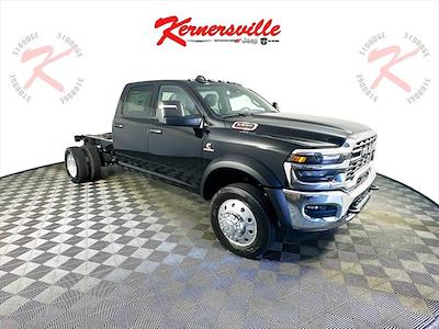 New 2026 Ram 5500 Tradesman Crew Cab 4x4 60 CA Cab Chassis for sale #260279 - photo 2