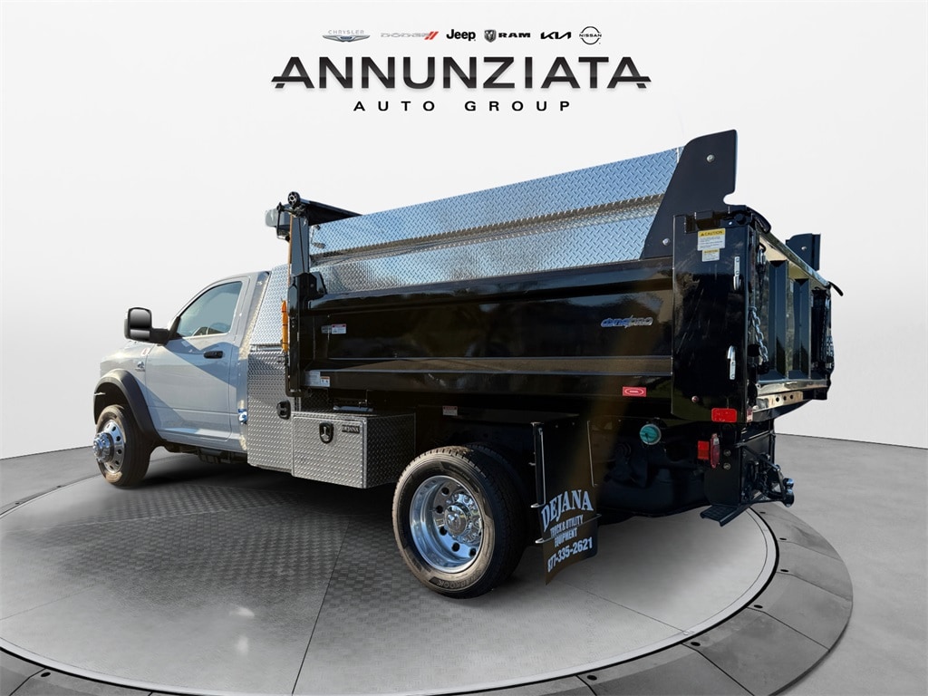 New 2025 Ram 5500 - photo 2
