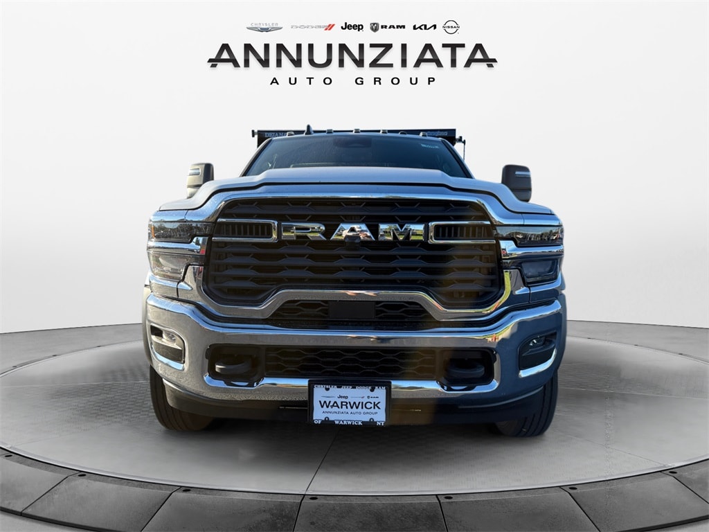 New 2025 Ram 5500 - photo 6