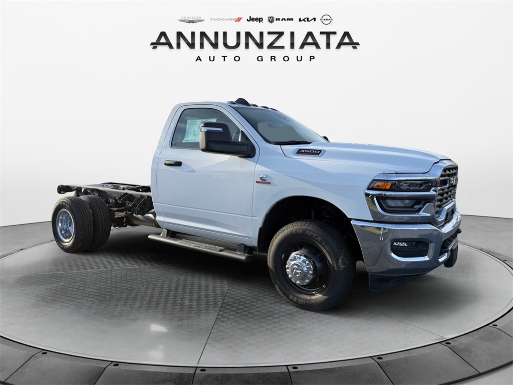 New 2026 Ram 3500 - photo 9