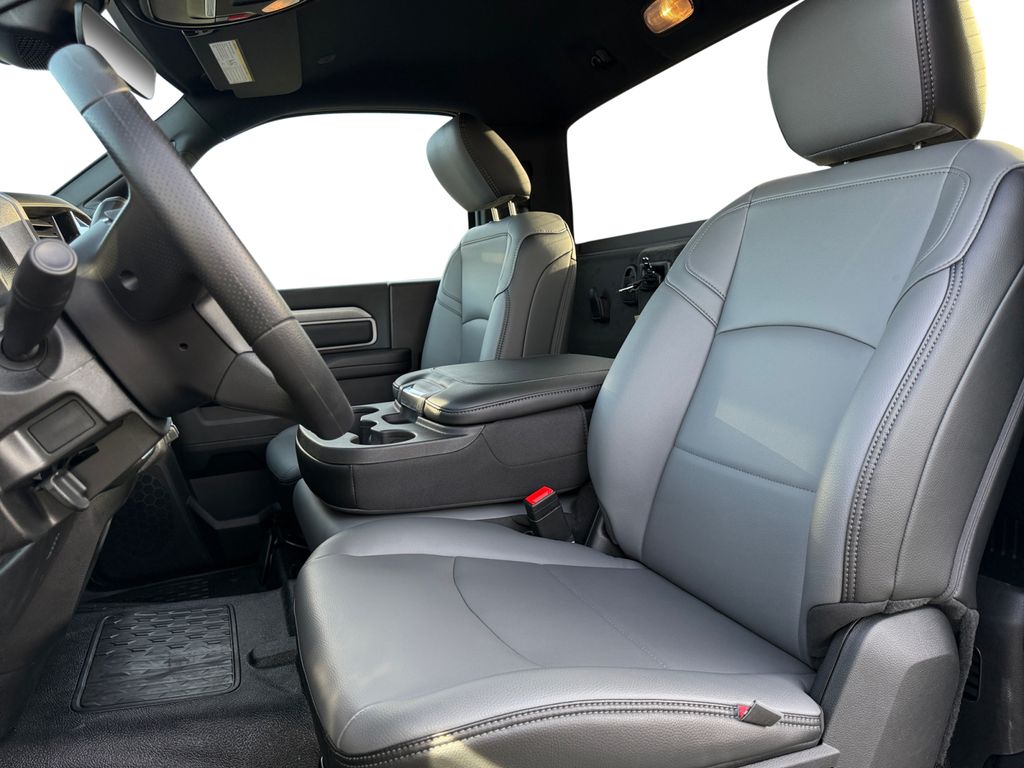 New 2026 Ram 3500 - photo 11