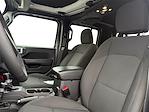 Used 2023 Jeep Gladiator Sport Crew Cab for sale #U19658 - photo 9