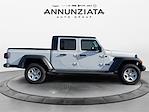 2020 Jeep Gladiator Crew Cab 4WD Pickup for sale #U19730T - photo 6