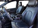 Used 2025 Chrysler Pacifica Select Minivan for sale #U19768R - photo 9
