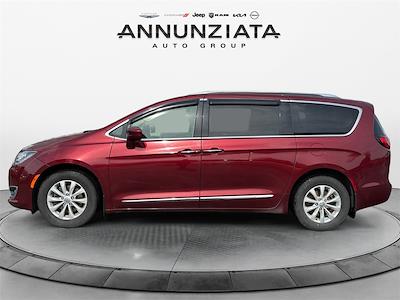 Used 2019 Chrysler Pacifica - photo 1