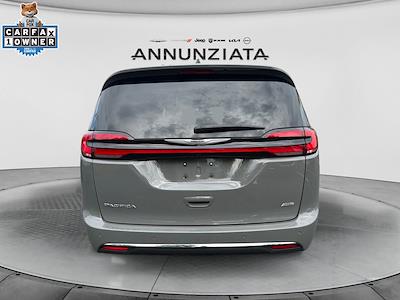 2025 Chrysler Pacifica AWD Minivan for sale #U22053R - photo 2